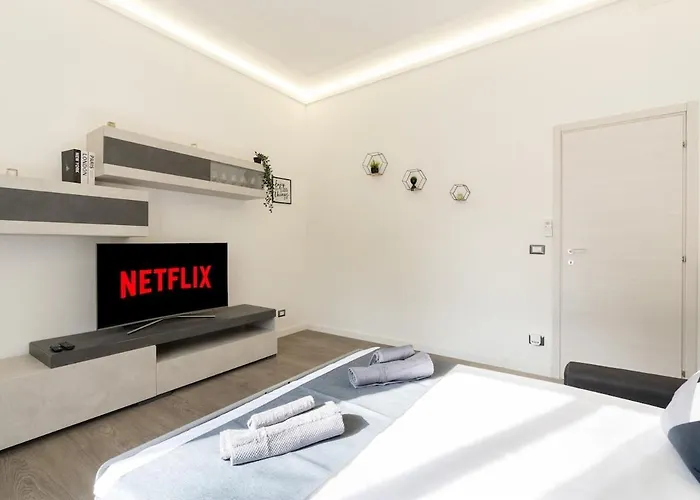 Rome-trastevere Free Netflix And Ac